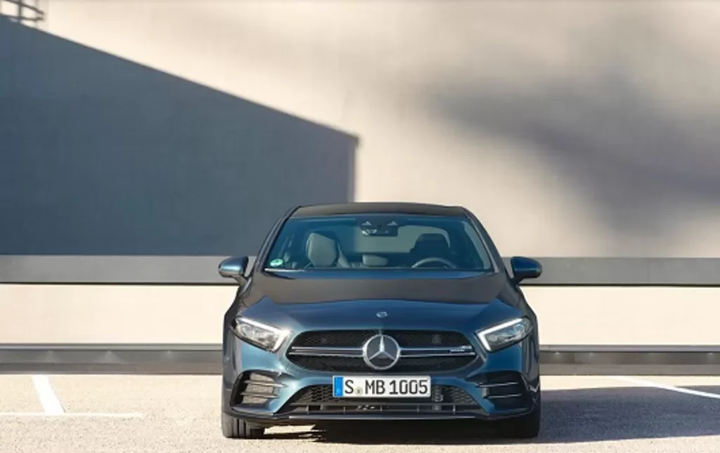 Mercedes-Benz A35 4matic-2