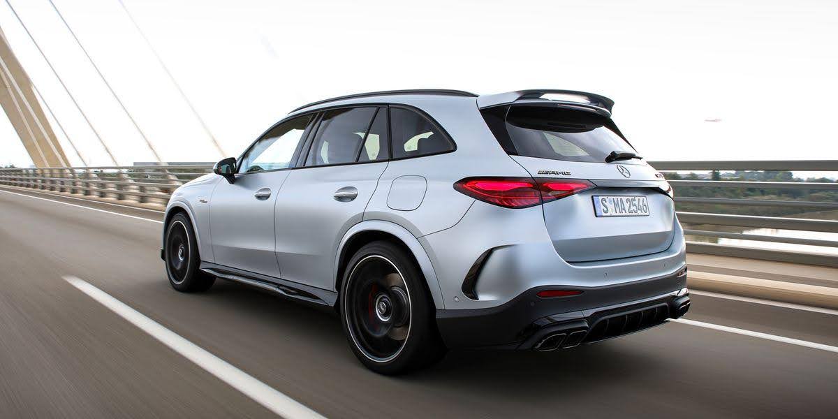 Mercedes-AMG GLC 63 SE 2024 – Chiếc SUV hybrid đầu tiên của AMG có hiệu suất như thế nào?