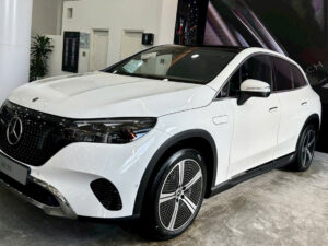 Mercedes EQE 500 SUV 2026