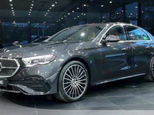 Mercedes-Benz E300 AMG V1 2026